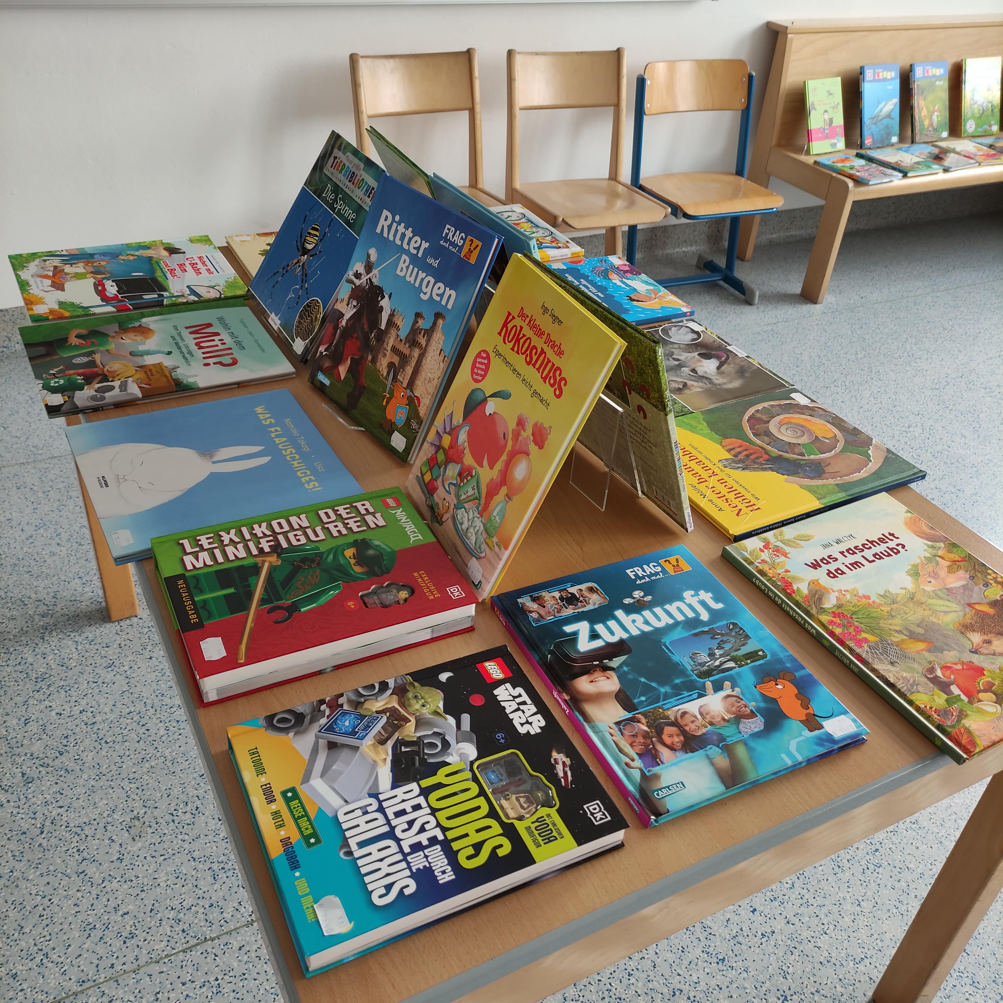 Buchausstellungen für Schulen in Linz